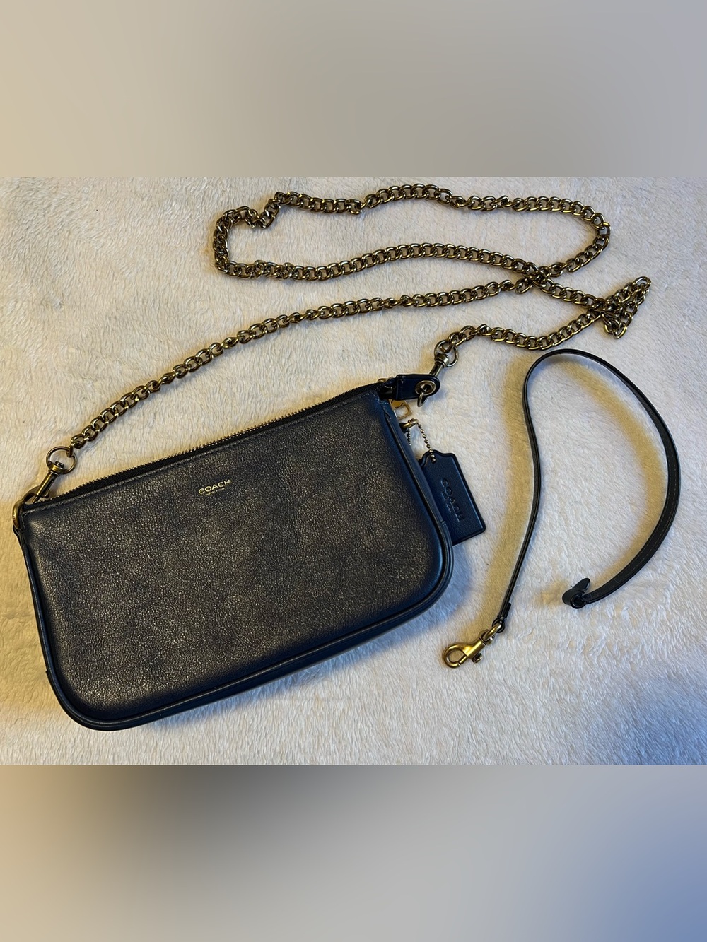 Coach Navy Plaza 22